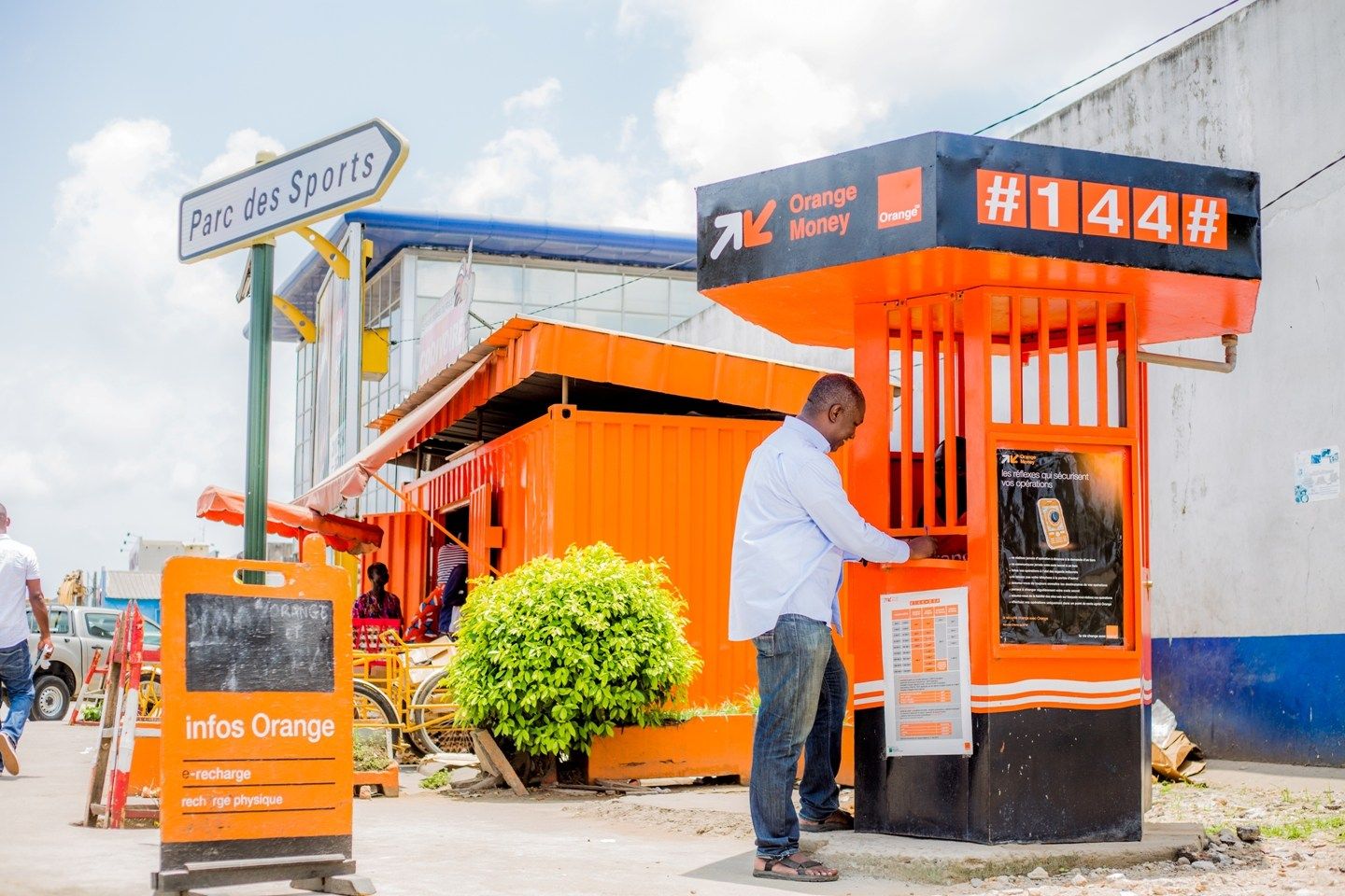 Kiosque orange money préfabriqué